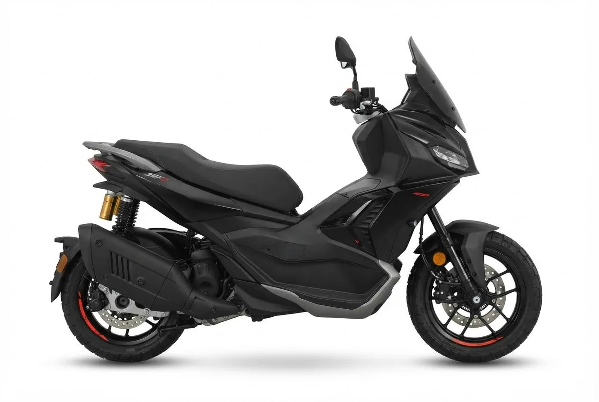 Aprilia SR GT 400