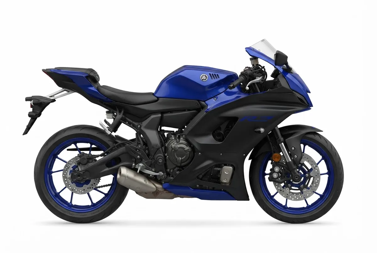 Yamaha R7